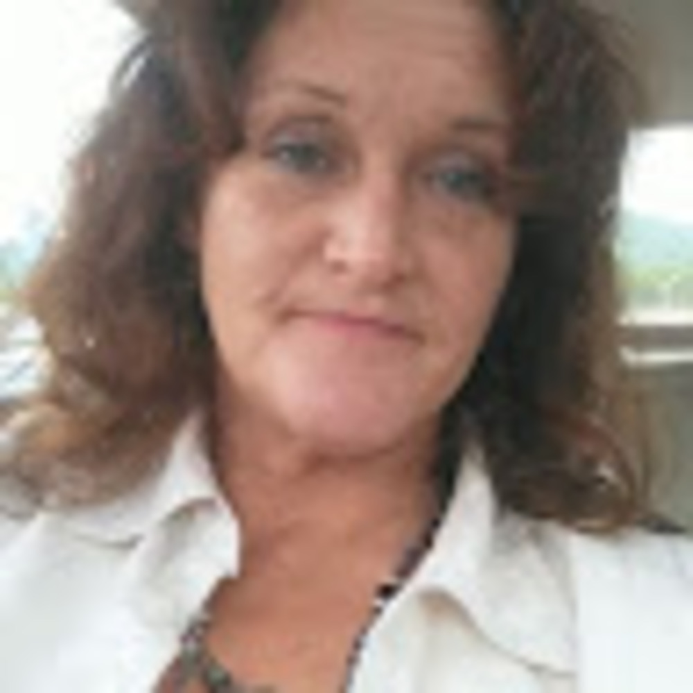Meet your Posher, Teresa
